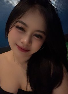 Lucy - escort in Jakarta Photo 6 of 6