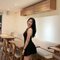 Lucy - masseuse in Jakarta Photo 3 of 10