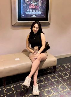 Lucy - Masajista in Jakarta Photo 7 of 10