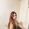 Lucy - escort in Makati City Photo 3 of 5