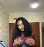 Lucy - puta in Dubai Photo 7 of 7