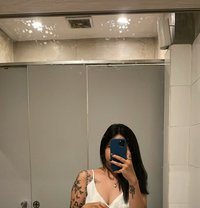 Lucy - escort in Bali