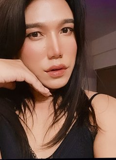 Lucy lui - Transsexual escort in Mumbai Photo 13 of 14