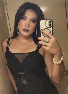 Lucy Lui | Elite Companion - Transsexual escort in Bangalore Photo 4 of 22