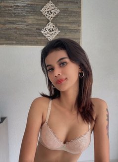 Lucy Melia - escort in Bali Photo 2 of 4