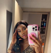 Lucy - escort in Singapore