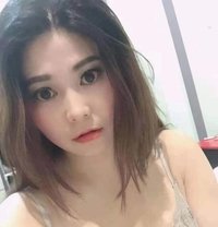 Lucy full-service (family or hotel) - puta in Doha