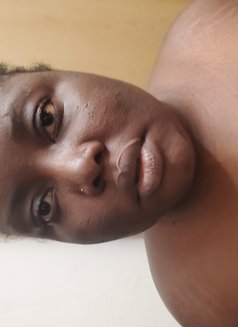 Lucy - escort in Dubai Photo 1 of 5