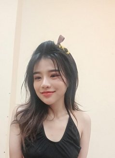 Lucy - escort in Gurgaon Photo 12 of 12