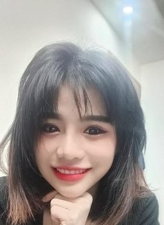 Lucy - escort in Gurgaon Photo 3 of 6