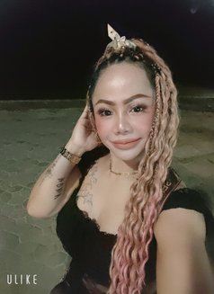 Lucy - Masajista in Krabi Photo 1 of 13