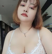 Lucy 루시 - puta in Kuala Lumpur