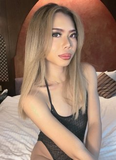 Lucy TS to 7inches Top&Bottom in Tecom - Transsexual escort in Dubai Photo 6 of 17