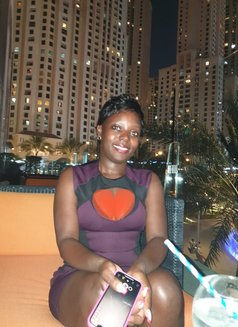 Lucy - escort in London Photo 4 of 4