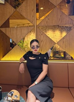 Lucy - escort in Hanoi Photo 6 of 7