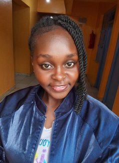 Lucy Wangui - puta in Nairobi Photo 3 of 3