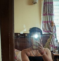 Lucyy - Male escort in Indore