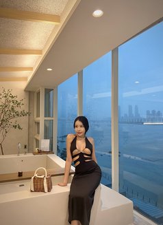 Ludy - puta in Bangkok Photo 5 of 8