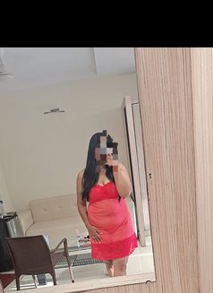 Luffy & Priya | Real Couple - puta in Thane Photo 1 of 10