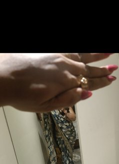 Luffy & Priya | Real Couple - puta in Thane Photo 3 of 10