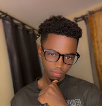 Lui - masseur in Nairobi