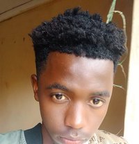 Lui - Masajista in Nairobi