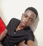 Lui - masseur in Nairobi Photo 5 of 7