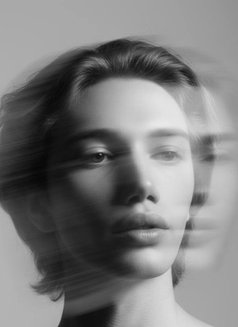 Luis 22 - Male escort in Baku Photo 5 of 8