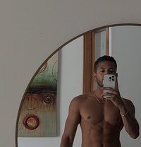Luisen - Male escort in Malta