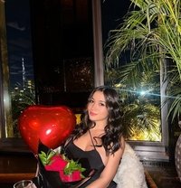 Lujjna - escort in Doha