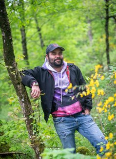 Luk Transboy - Male escort in Lausanne Photo 4 of 5