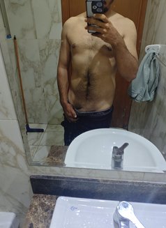 Luka - Male escort in Dubai Photo 1 of 2