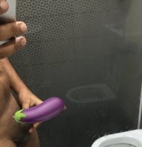 Luka Psy - masseur in Dubai