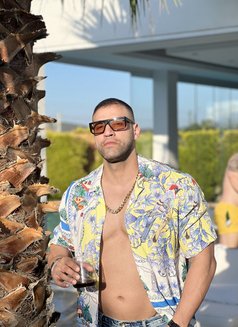 Lukad - Male escort in Dubai Photo 5 of 6