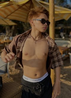 Lukas - Acompañantes masculino in Manila Photo 3 of 5