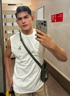 Lukas Xyz@pinoy - Acompañantes masculino in Manila Photo 13 of 15