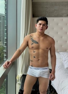 Lukas Xyz@pinoy - Acompañantes masculino in Manila Photo 12 of 18