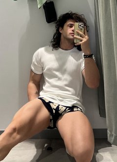 Lukasssss - Acompañantes masculino in Dubai Photo 7 of 9