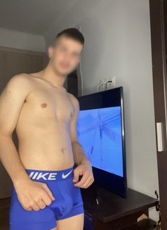 Lukkaa - Male escort in Athens Photo 2 of 2