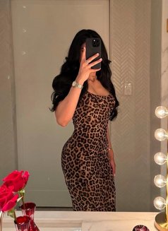 Lulu Arwa - masseuse in Doha Photo 1 of 3