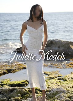 Lulú - puta in Palma de Mallorca Photo 2 of 9