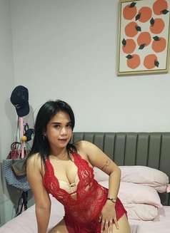 Lulu - escort in Bali Photo 1 of 9