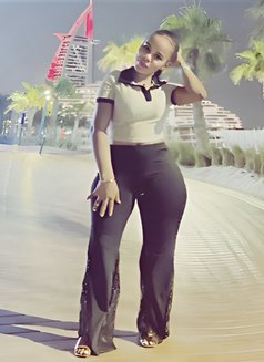 Lulu - escort in Dubai Photo 1 of 1