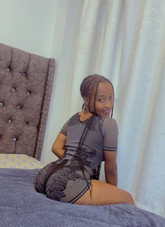 Luluš„° - escort in Nairobi Photo 3 of 4