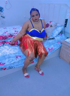 Lulu - escort in Riyadh Photo 2 of 10