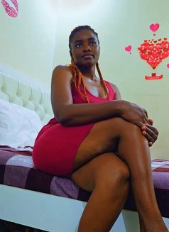 Lulu@lin - puta in Riyadh Photo 1 of 3