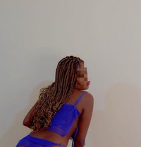 Lulu - escort in Cairo