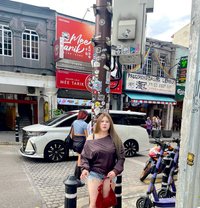 Lulu - escort in Okinawa Island