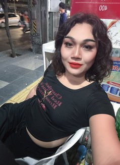 Lulu - Transsexual escort in Bangkok Photo 2 of 15