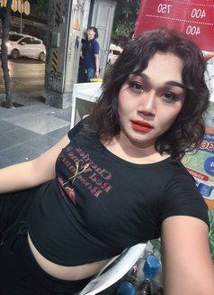 Lulu - Transsexual escort in Bangkok Photo 8 of 15